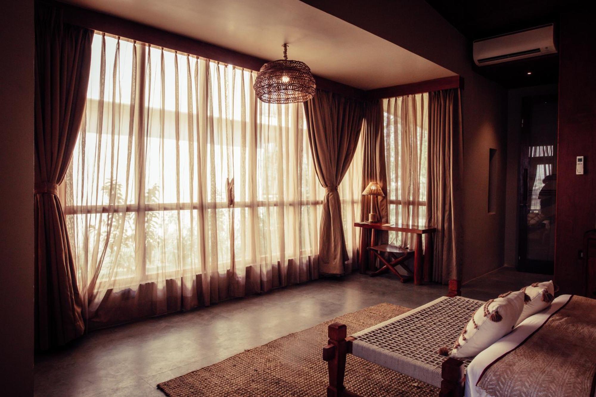 Sanctuary Chitwan National Park צ'יטוואן מראה חיצוני תמונה